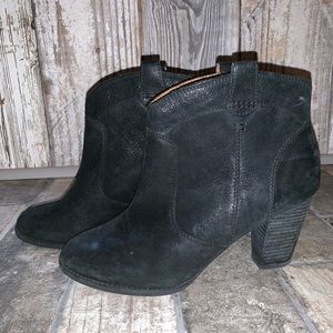 Black Leather Booties Clarks Sz 10
